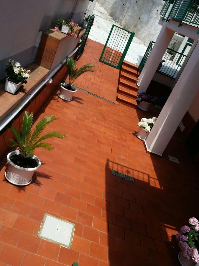 B&B Casa Vacanza Cioffi Vico Equense Exterior foto